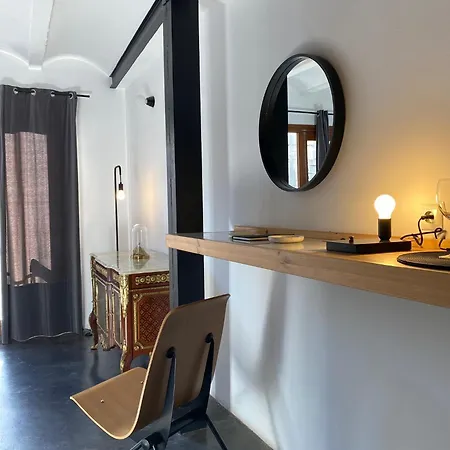 Bubusuites Bed & Breakfast