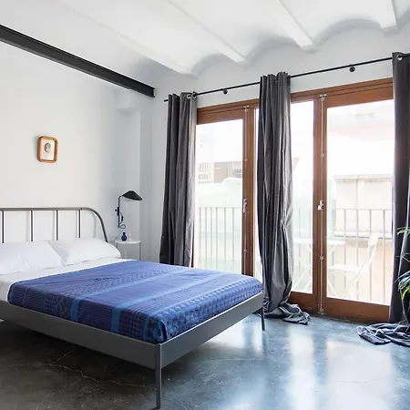 Bubusuites לינה וארוחת בוקר 4*