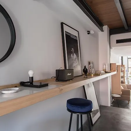 Bubusuites לינה וארוחת בוקר 4*