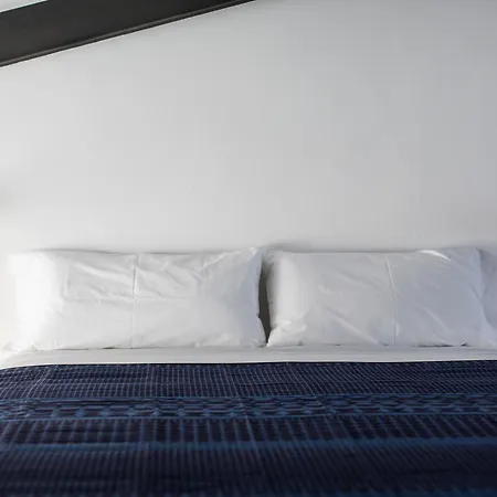 Bubusuites ベッド・アンド・ブレックファスト 3*