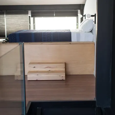 Bubusuites לינה וארוחת בוקר 4*