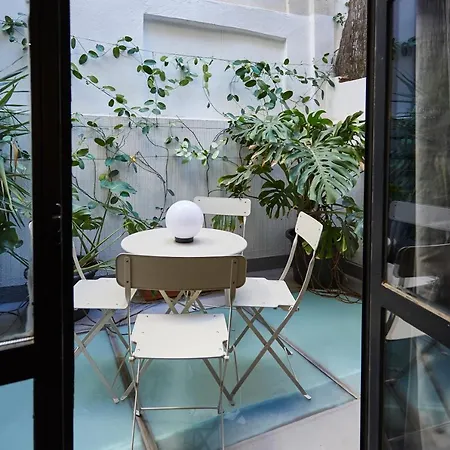 Bed & Breakfast Bubusuites 4*