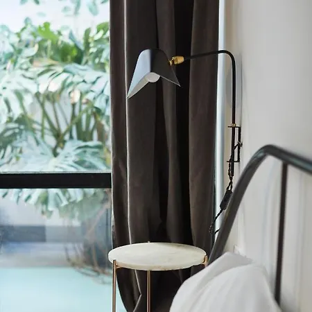 לינה וארוחת בוקר Bubusuites ולנסיה