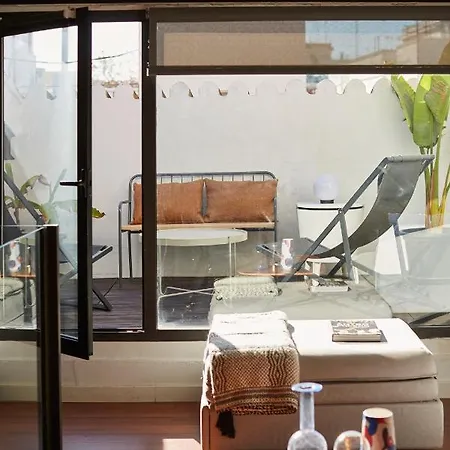Bubusuites Bed and Breakfast Βαλένθια