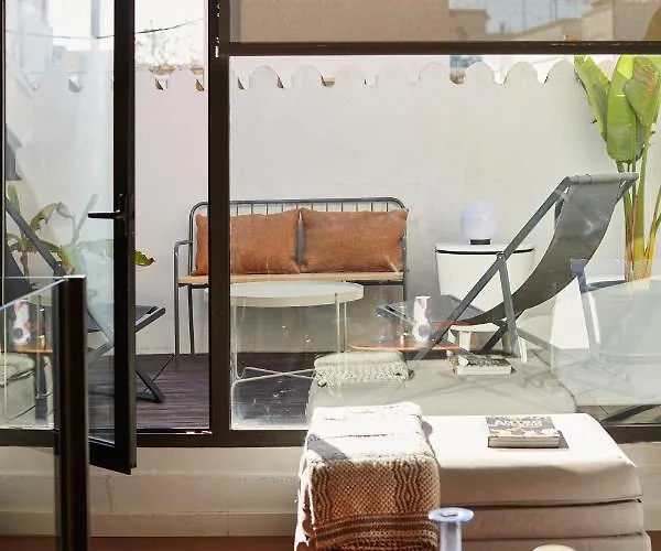 Bubusuites Bed & Breakfast Valencia